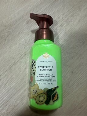Sweet Kiwi & Starfruit Foaming Hand Soap